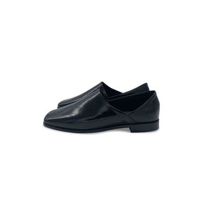 LINE  FLAT _PATENT BLACK