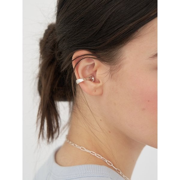 Wave Flow Ear Cuff