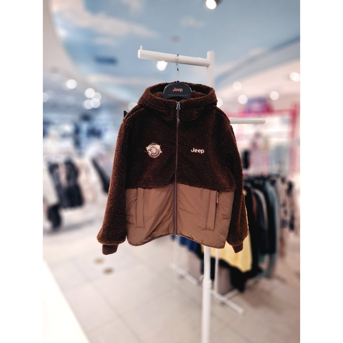 확대된 대표 IMAGE1