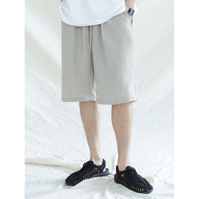 ONE TUCK BERMUDA PANTS BEIGE