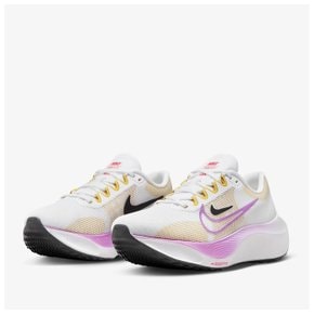 WMNS ZOOM FLY 5 DM8974-100