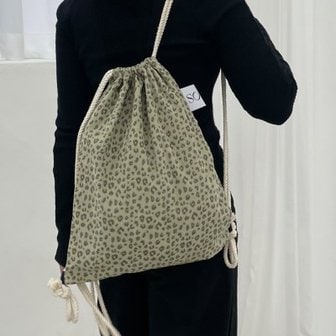 텐바이텐 Corduroy leopard multi bag 코듀로이 호피 멀티 스트링백 짐색