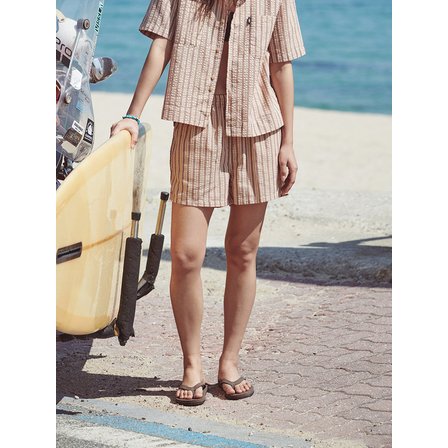 플랫웨이브 인 서울 Hazy Stripe Shorts Red