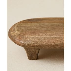 다리가 있는 원목 도마 46283042700