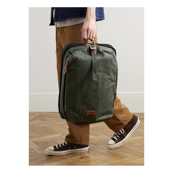 마스터피스 범프 L 캔버스 가죽 트리밍 코듀라® 나일론 백팩 1647597342283890