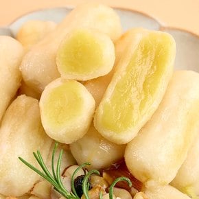 [9/18일 오전8시 주문마감][낭만부부] 모짜렐라 치즈 가래떡(235g) + 고구마 가래떡(235g)