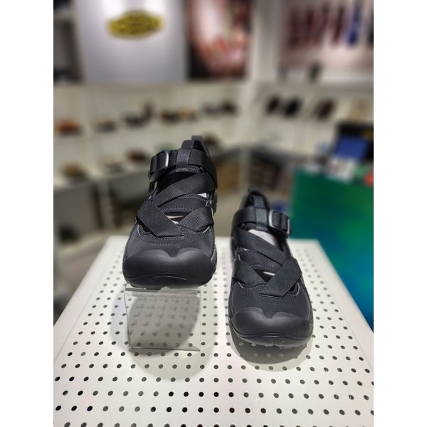 [여주점] [9to6 에디터K 픽][후드제라 샌들] 블랙 남여공용 샌들_KNSO5E130BK