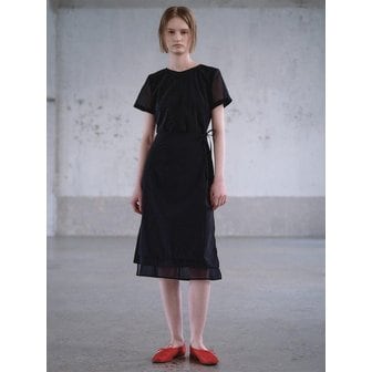 구호 플러스 Layered H Line Dress  Black (KE6371M085)