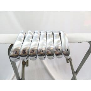 TOUR WORLD TW717 FORGED 2스타 7I 중고골프채 아이언세트