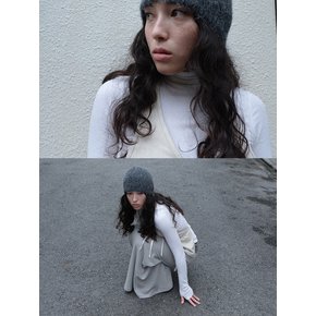 ANGORA TURTLENECK WARMER TOP [IVORY]