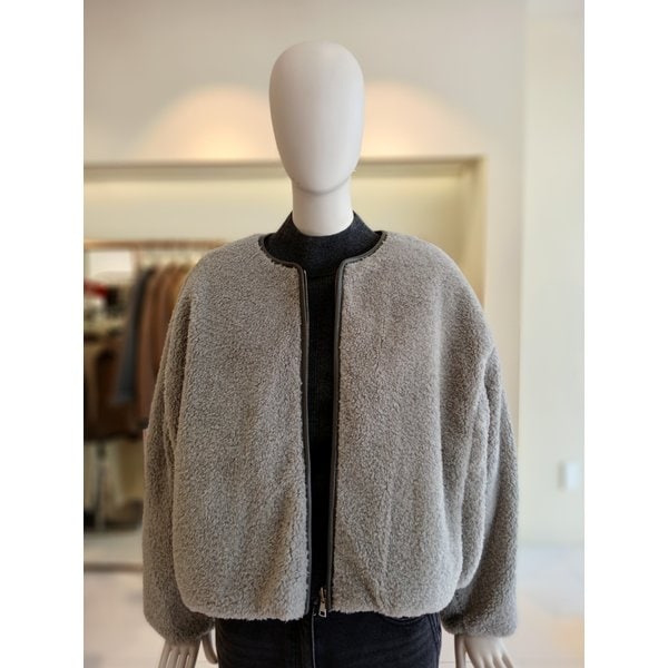 [여주점] 씨씨콜렉트 리버시블뽀글이점퍼 E254psj165