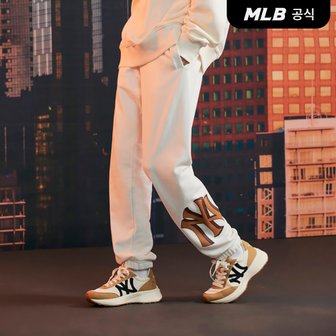 MLB [엠엘비코리아공식] 베이직 메가로고 루즈핏 조거팬츠 NY (Ivory)