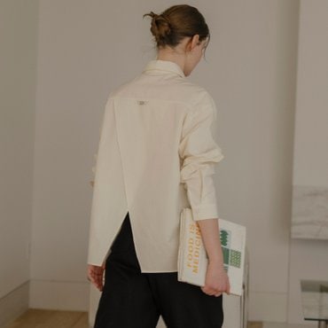 틸아이다이 Backslit detail soft cotton shirt_Butter