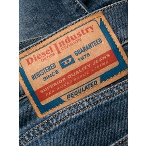 남성 스트레이트 레그 Dstrukt 슬림핏 진 A0355809F8801 Blue /8