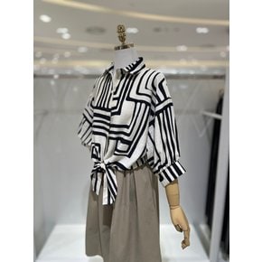 오버사이즈 패턴 셔츠 627562