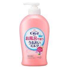 비올레 u 목욕탕에서 사용하는 수분 우유 꽃 300ml (x 1)