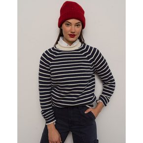 Freja Sweater in Stripes Navy (VV2Y51AW1R)