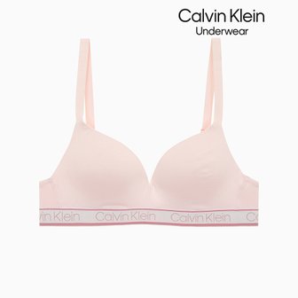 Calvin Klein Underwear 여성 크로매틱 AF푸쉬업 브라 QP2973A-2NT