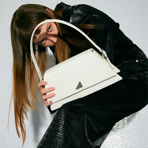 미우 Miu Shoulder Bag (Titanium White)   09L1210D2H