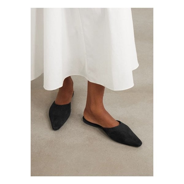 피비 포인트 토 스웨이드 뮬 블랙 46376663162855419