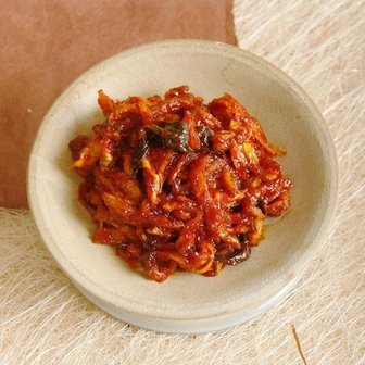  제주 무말랭이 장아찌 500g 국산 무말랭이 무침 혼밥메뉴 집밥반찬 겨울 밑반찬 여름밑반찬