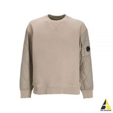 Company CP컴퍼니 24FW Diagonal Raised Fleece Mixed Quilted Crew Neck Sweatshirt(17CMSS0