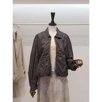 ZOOC [파주점] 쥬크 주크 셔링디테일 바람막이 집업 점퍼​ V262PSJ931