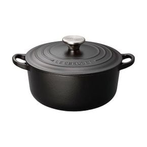 일본 르쿠르제 후라이팬0108 Le Creuset Cocotte Rondo Matte 블랙 20 cm 210120 1 piece Home K