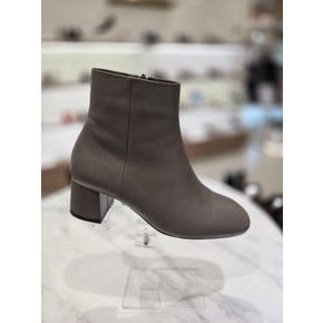 [시흥점] 여성 베이직 스퀘어토 앵클부츠 (FLB404)
