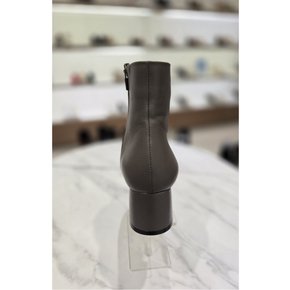 [시흥점] 여성 베이직 스퀘어토 앵클부츠 (FLB404)