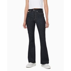 Calvin Klein Jeans 여성 스키니 부츠핏 데님(J224670)