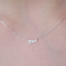 [N240201] Mini Flower Bouquet Necklace