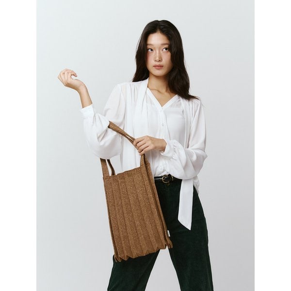 뉴숄더백 글리터카멜