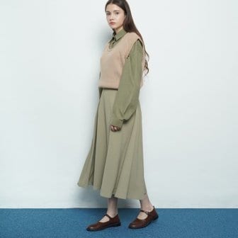 텐바이텐 W327 basic autumn flared skirt khaki