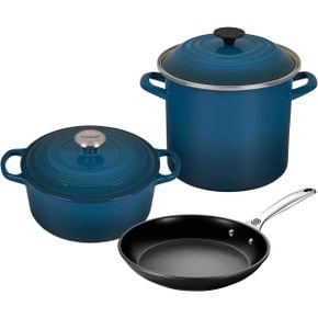 영국 르쿠르제 후라이팬 Le Crueset 5-Piece Oven and Stovetop Cookware Bundle with 4-1/2 QT