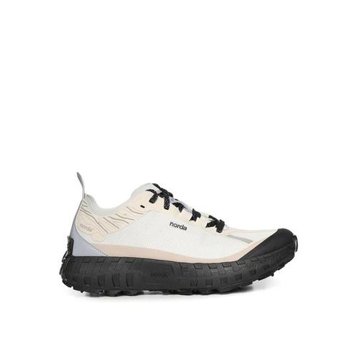 노르다 스니커즈 NR001AMCIND White
