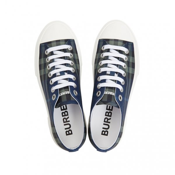 [부산점] 체크 남성 스니커즈 8119161