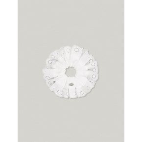 FLORAL LACE HAIR SCRUNCHIE (WHITE)