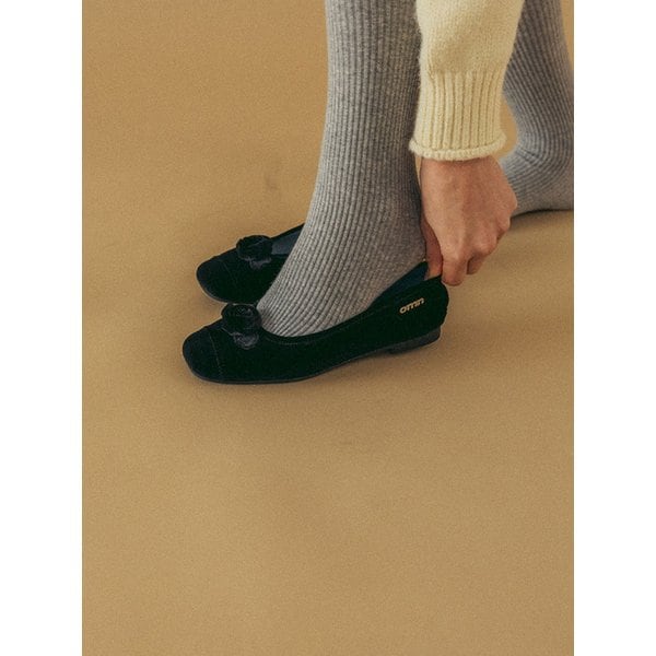 omn Rose Velvet Flat Shoes