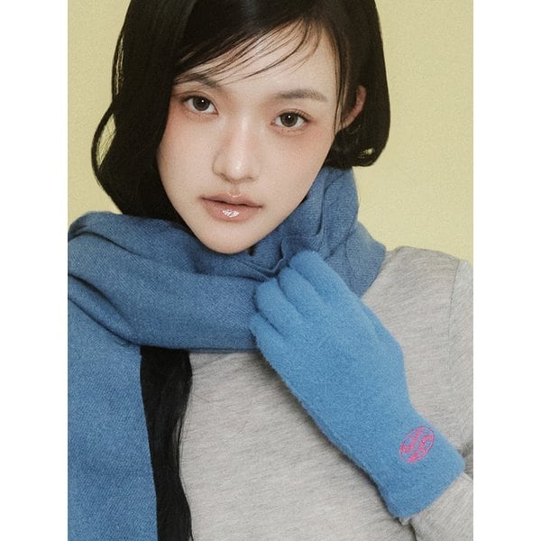 FLUFFY LOGO 장갑 BLUE