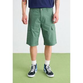 4730131 Carhartt REGULAR CARGO COLUMBIA - Shorts duck green 86709548