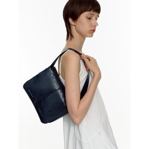 Pillow Flap Bag (dark navy)