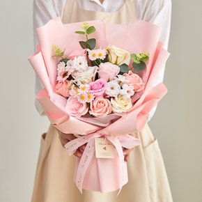 시들지 않는 사랑스러운 비누꽃다발 기념일 졸업식 생일 꽃선물  + 쇼핑백 - 5종