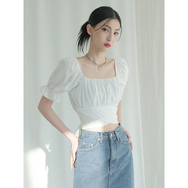 BACK RIBBON SQUARE Short-sleeve BLOUSE BLACK