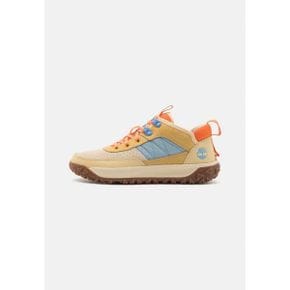 5106721 Timberland GREENSTRIDE MOTION 6 - Trainers light yellow