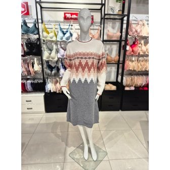비너스 [시흥점] S 비너스) 포그니 노르딕 자카드 스웨터 원피스 VEV3876L-BD