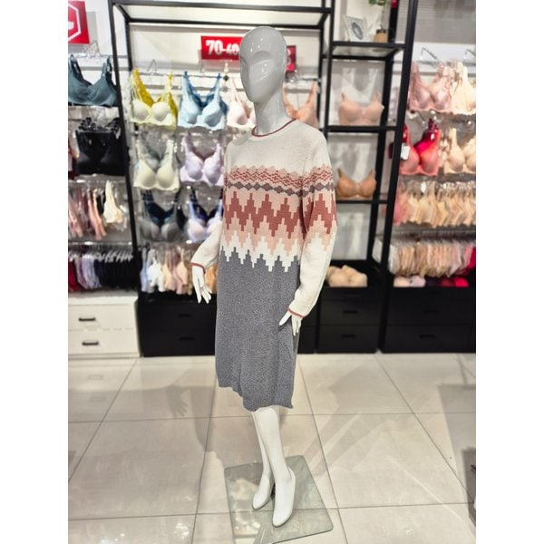 [시흥점] S 비너스) 포그니 노르딕 자카드 스웨터 원피스 VEV3876L-BD