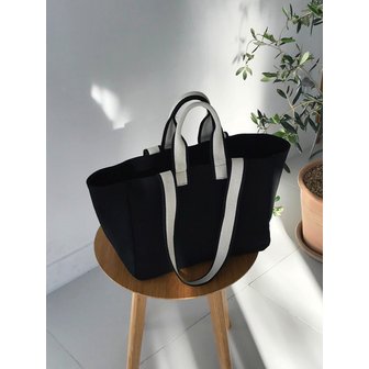 언폴드 Two-tone strap bag (black)