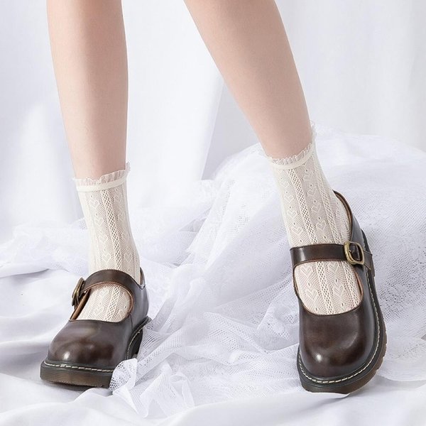 [옷자락] 여성 학생 패턴 쉬폰 레이스 러블리 펀칭 니삭스 양말
