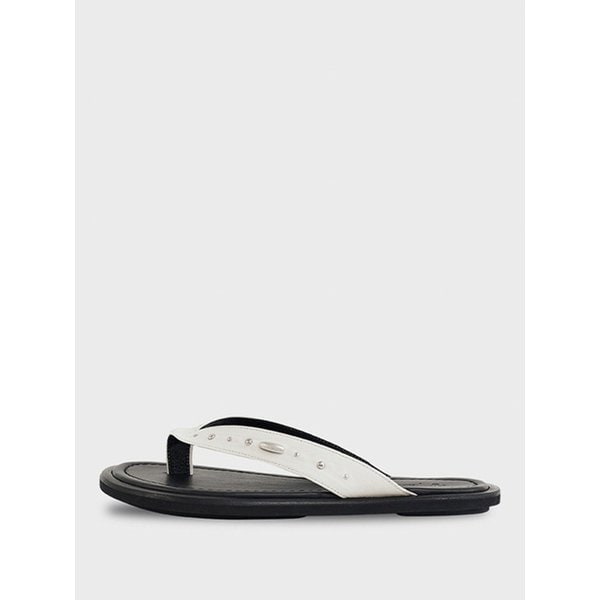 Stud Sheepskin Flip Flops_Ivory